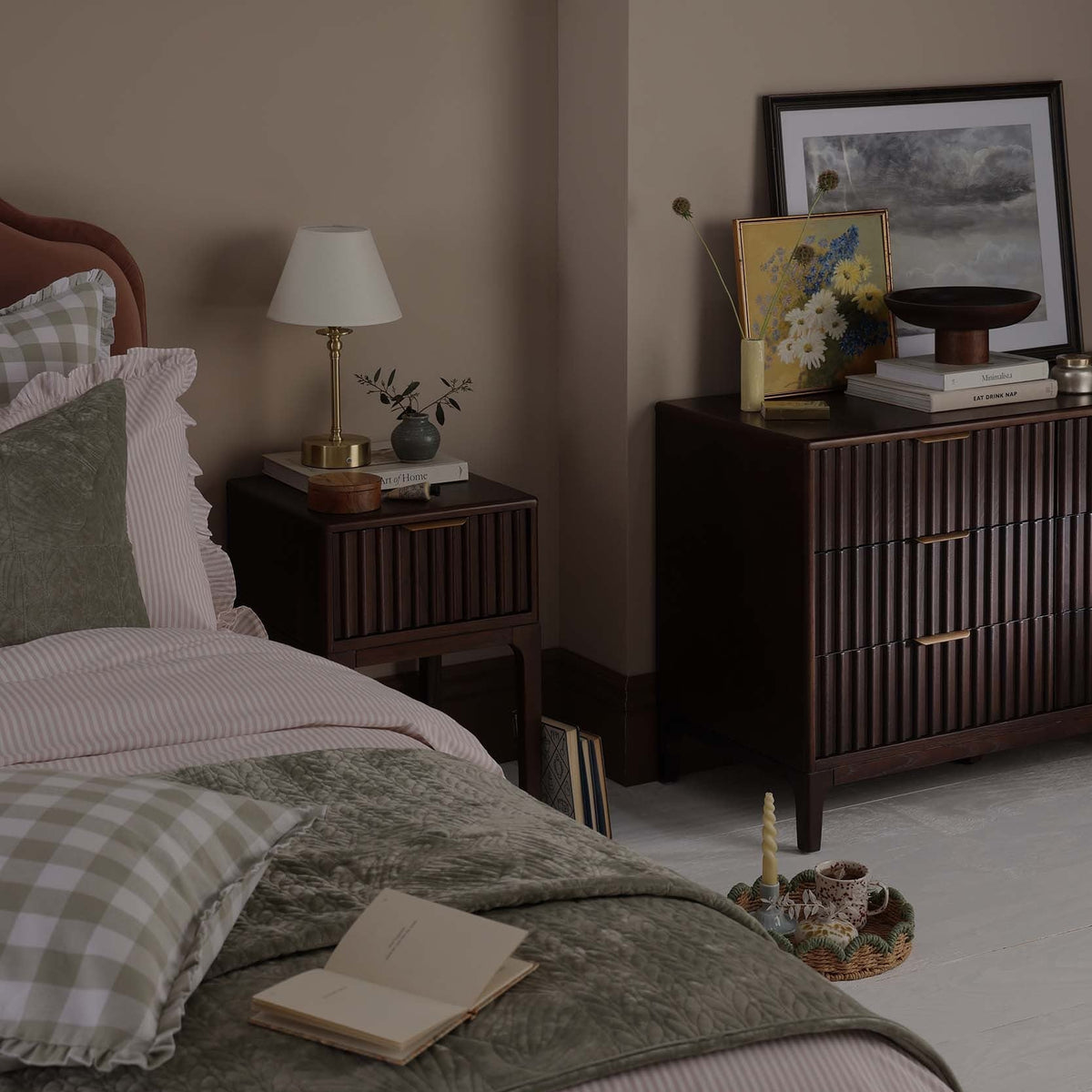 Dusklia - Elena Ash 6 Drawer Chest - Walnut
