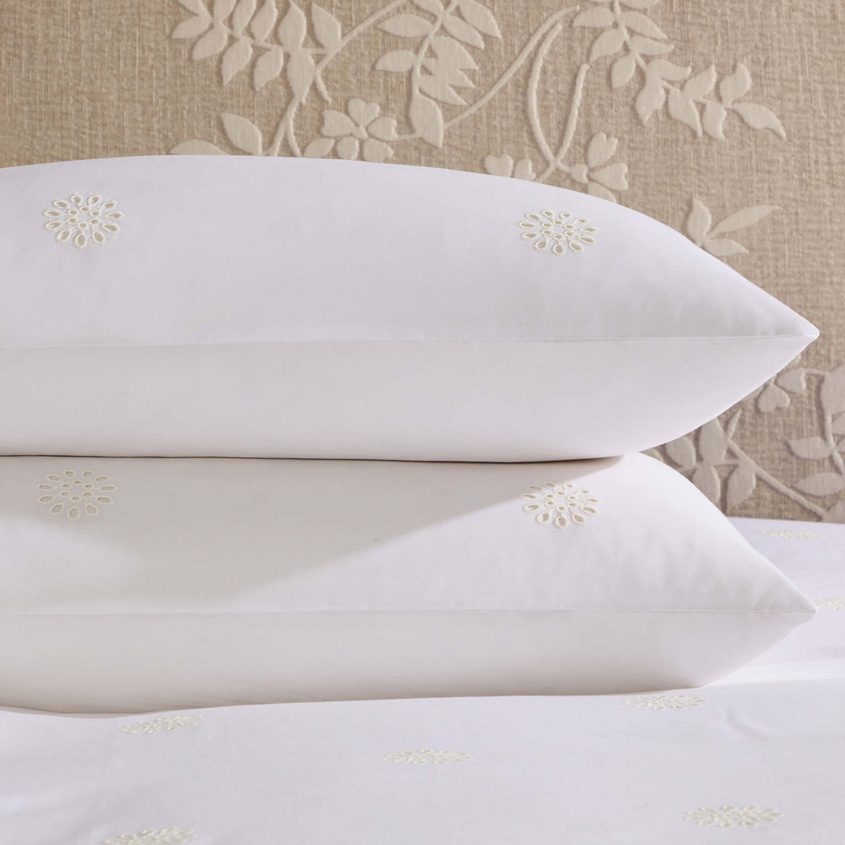 Dusklia - Emily 100% Cotton Broderie Anglaise Duvet Cover & Pillowcase Set - White