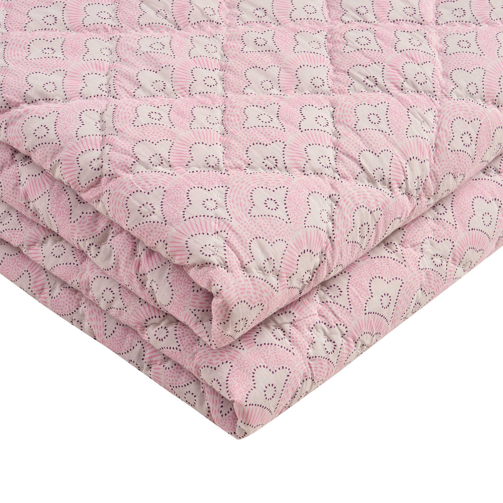 Dusklia - Esme 100% Cotton Printed Scallop Reversible Bedspread - Pink