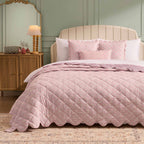 Dusklia - Esme 100% Cotton Printed Scallop Reversible Bedspread - Pink