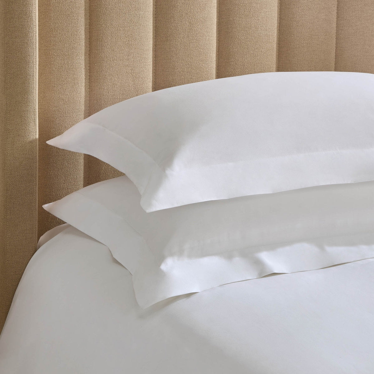 Dusklia - Everly 1200 Thread Count Pair of Oxford Pillowcases - White