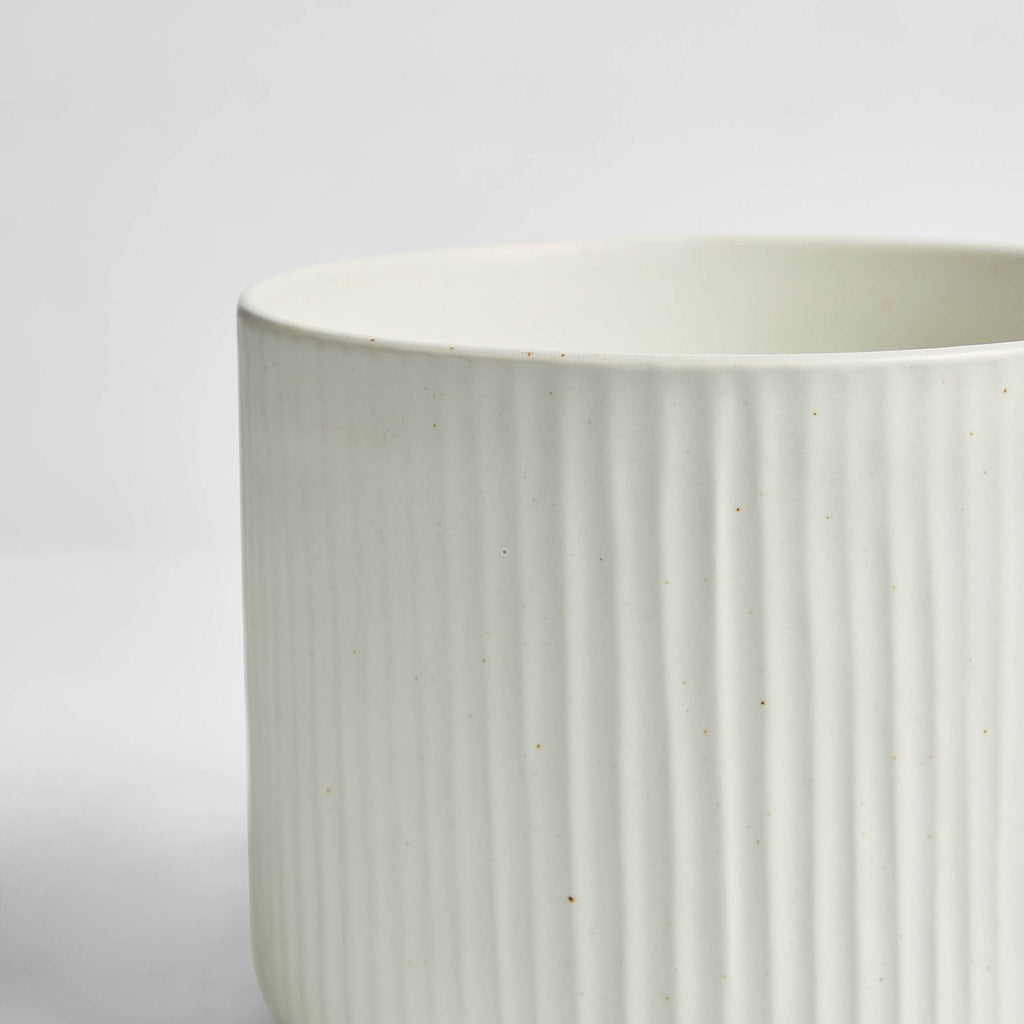 Dusklia - Flora Ribbed Clay Plant Pot - White