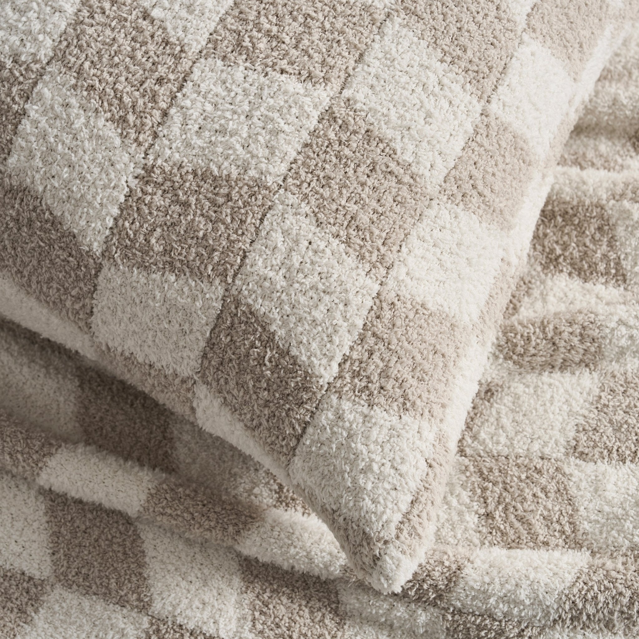 Dusklia - Fluffy Knit Checkerboard Cushion Cover - Natural