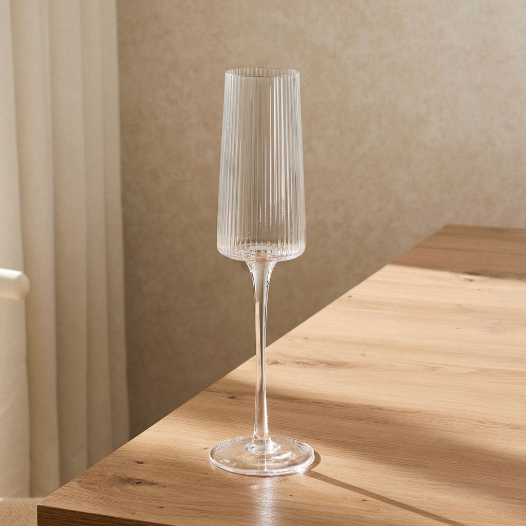 Dusklia - Gatsby Set of 4 Ripple Glass Champagne Flutes - Clear