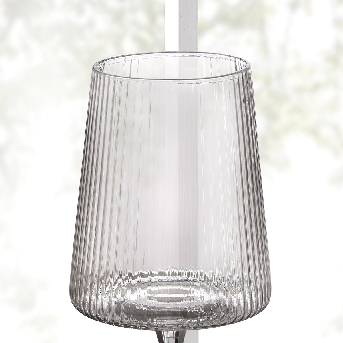 Dusklia - Gatsby Set of 4 Ripple Glass Wine Glasses - Smoked