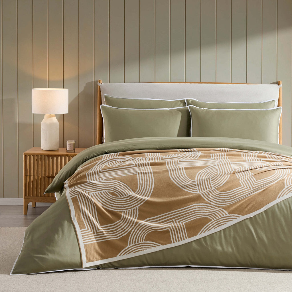 Dusklia - Super Soft Bamboo 300 Thread Count Cotton Plain Dye Duvet Cover - Olive