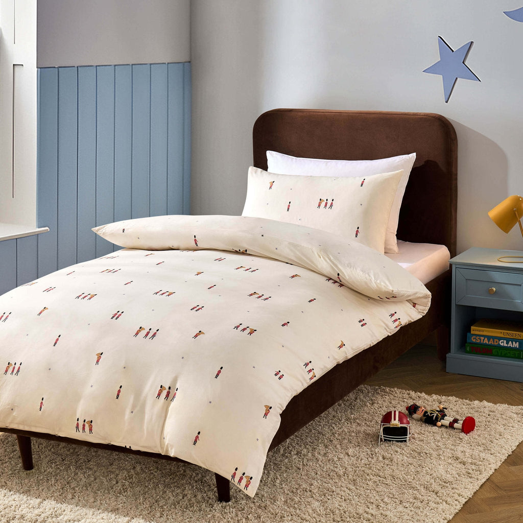 Dusklia - George Little Soldiers 100% Cotton Reversible Duvet Cover & Pillowcase set - Off White