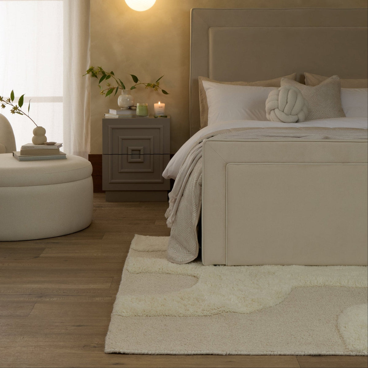 Dusklia - Gillain Hand Woven Tuft Wool Swirl Rug - Off White