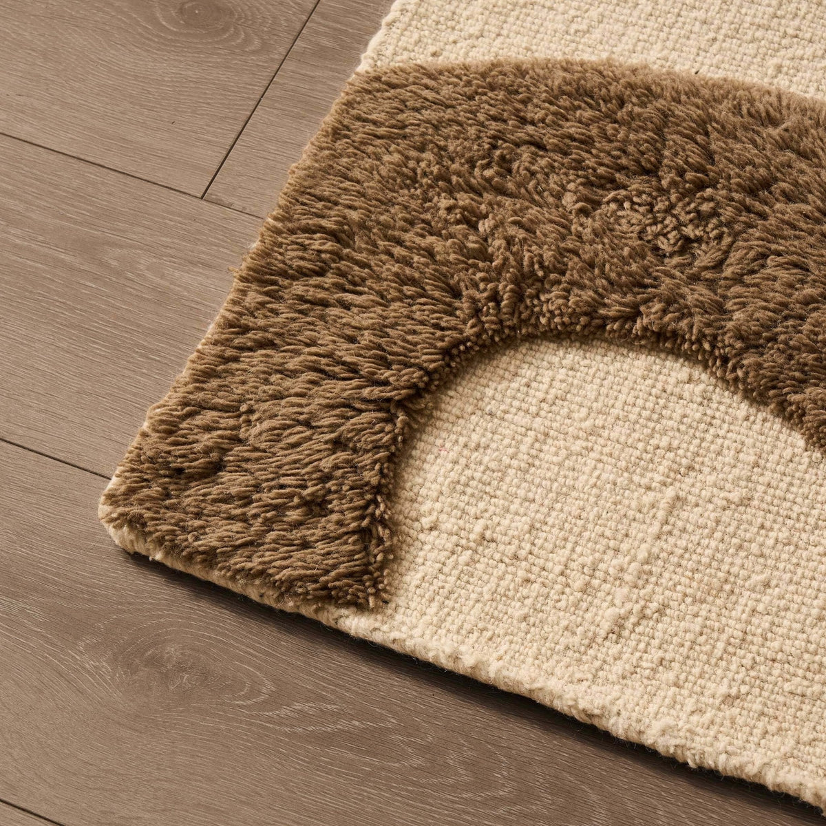 Dusklia - Gillain Hand Woven Tuft Wool Swirl Rug - Taupe