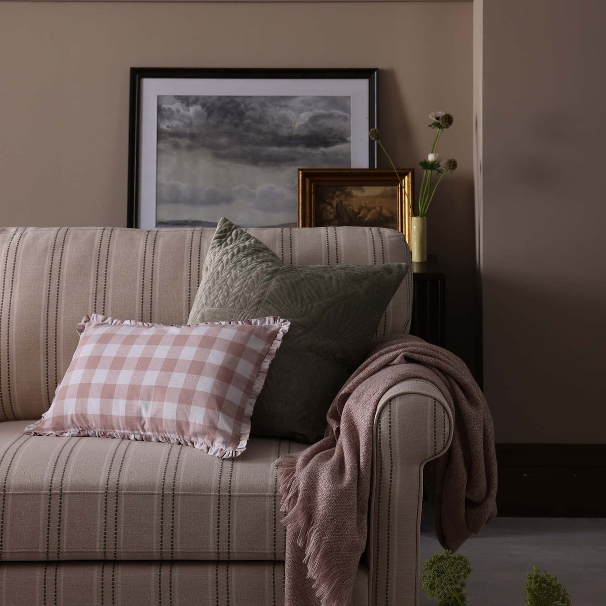 Dusklia - Gingham Square Frill Edge Sofa Cushion Cover - Blush Pink