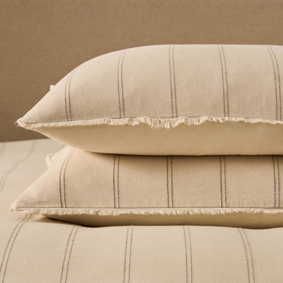 Dusklia - Hallie Linen Blend Yarn Dye Stripe Duvet Cover & Pillowcase Set - Natural