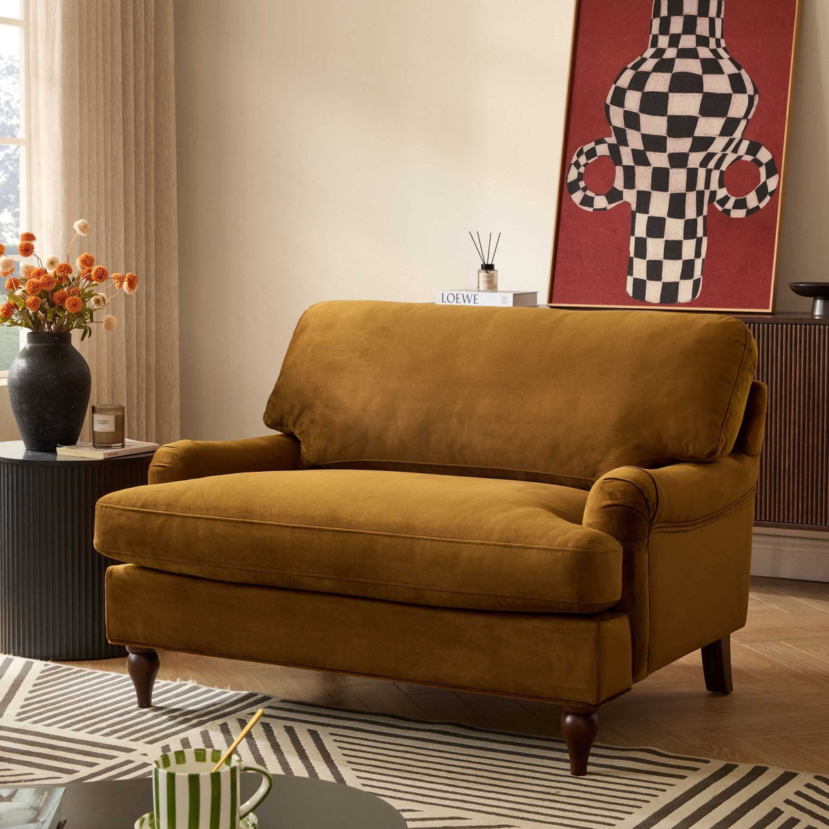 Dusklia - Hampshire Loveseat - Muted Gold