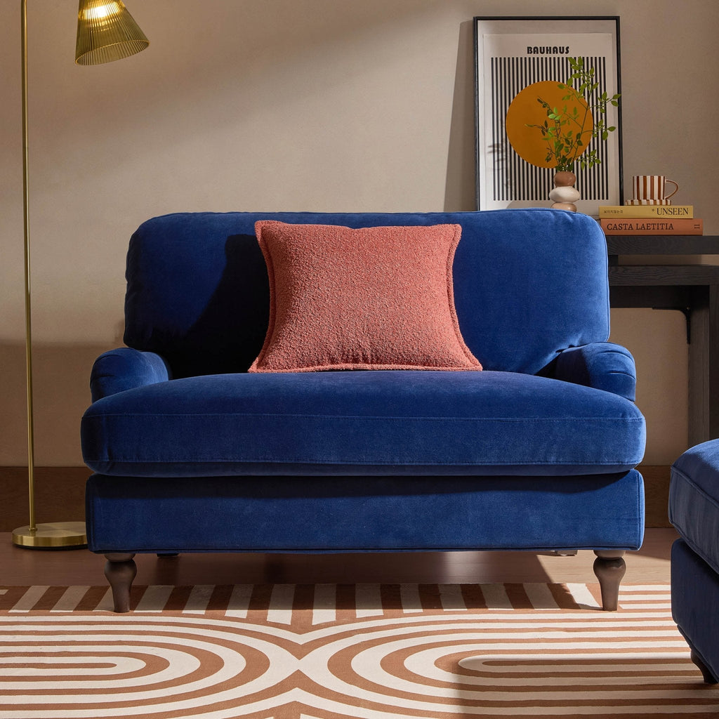 Dusklia - Hampshire Loveseat - Royal Blue