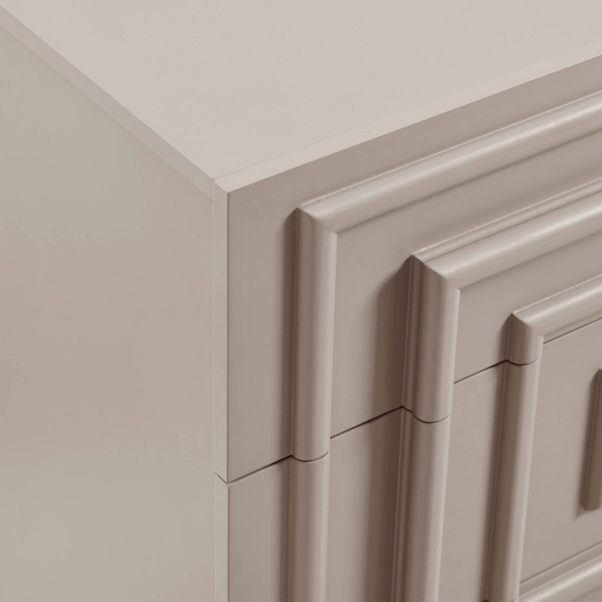 Dusklia - Harlow 3 Drawer Chest - Taupe