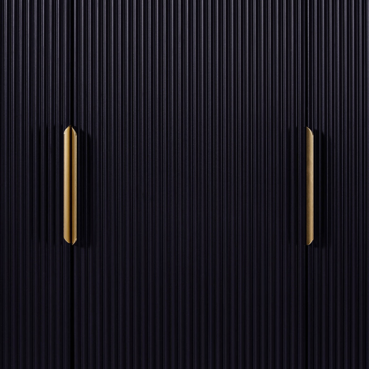 Dusklia - Hattie 3 Door Wardrobe - Midnight