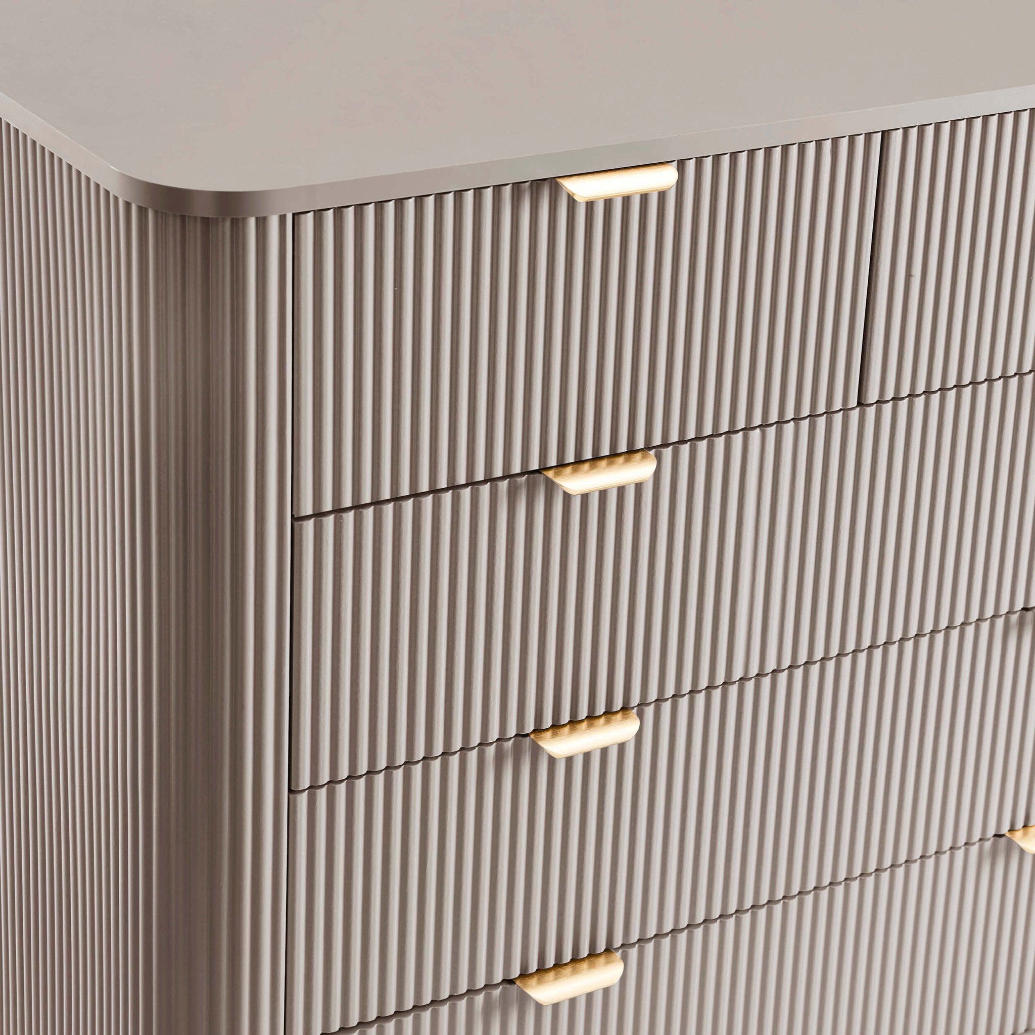 Dusklia - Hattie 5 Drawer Chest - Taupe