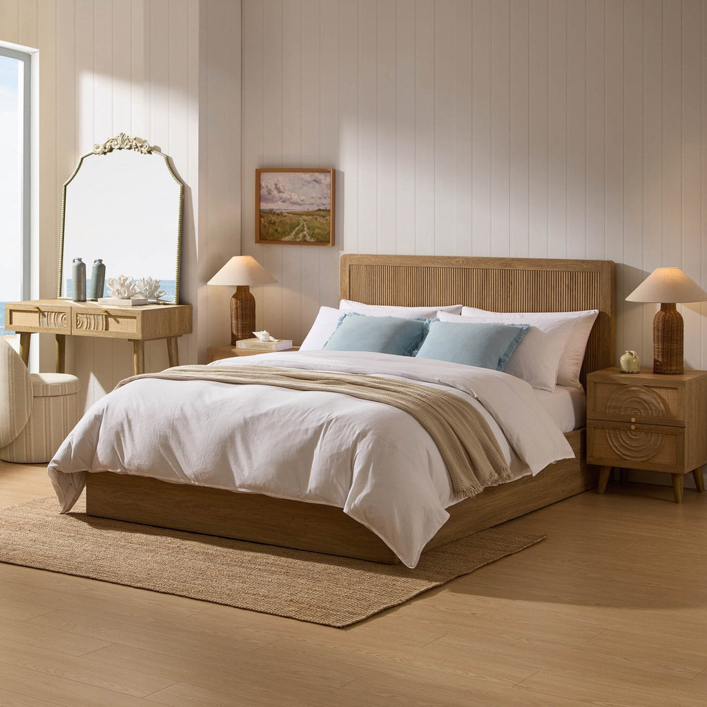 Dusklia - Hattie Ottoman Storage Bed - Light Wood