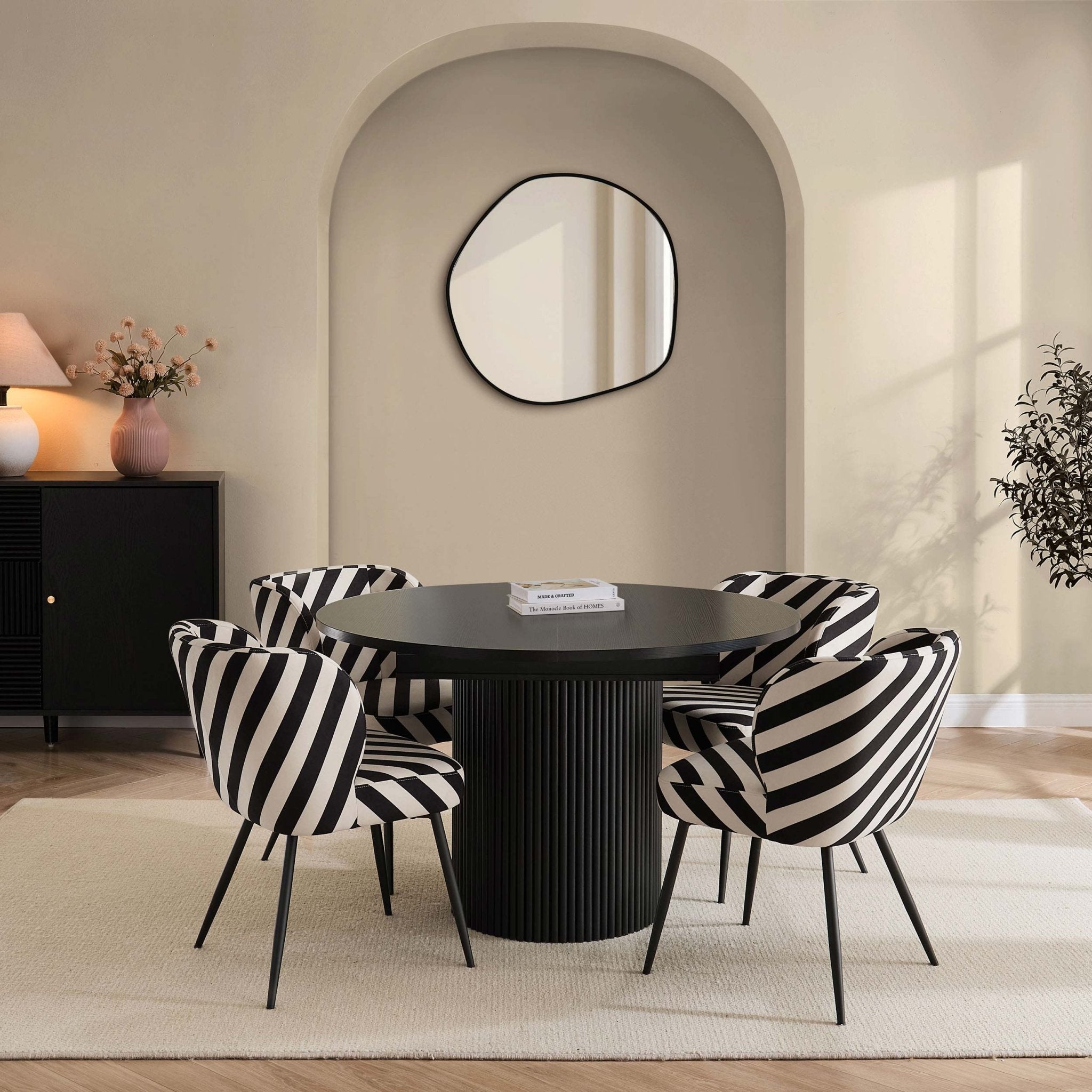 Dusklia - Hattie Oval Extendable 4-6 Seater Dining Table - Black