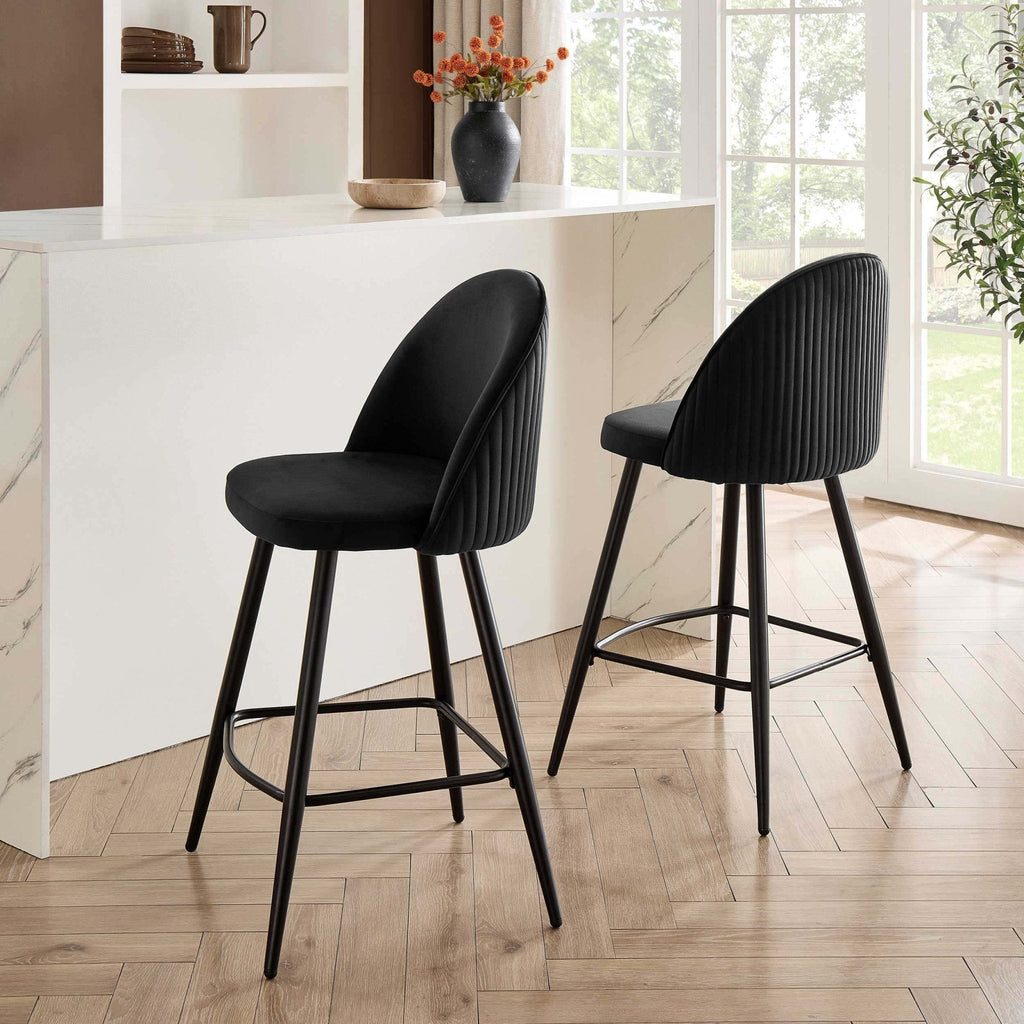 Dusklia - Hattie Set of 2 Barstools - Black