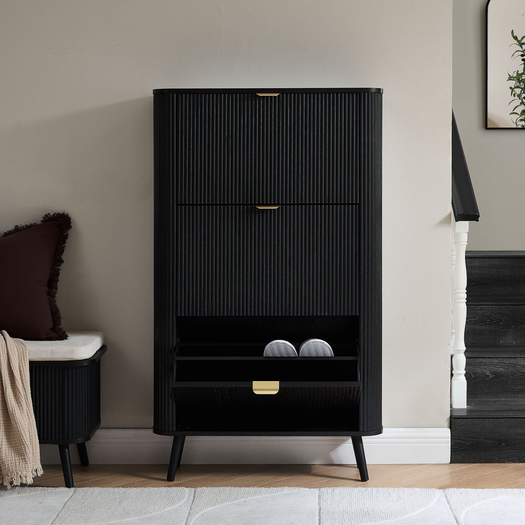 Dusklia - Hattie Shoe Cabinet - Black