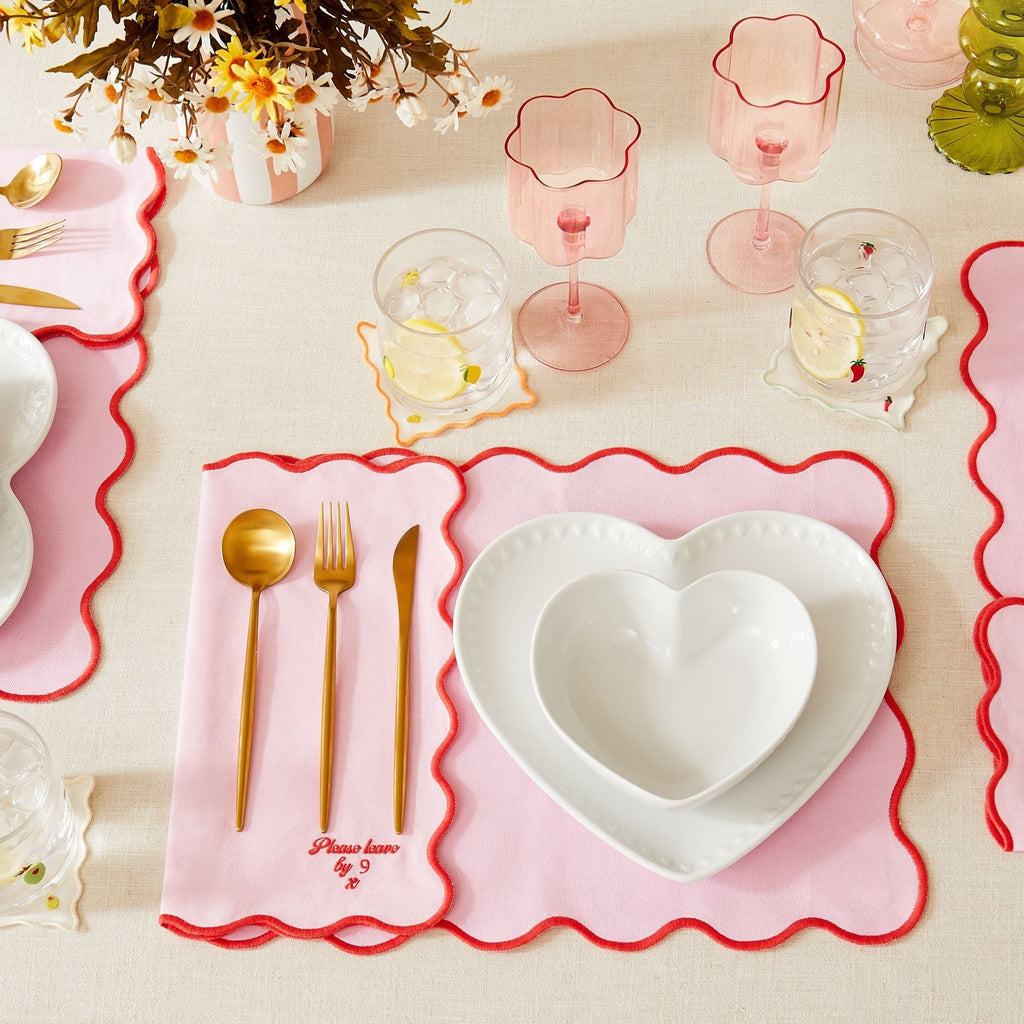 Dusklia - Heart Shaped Set of 4 Dinner Plates - White