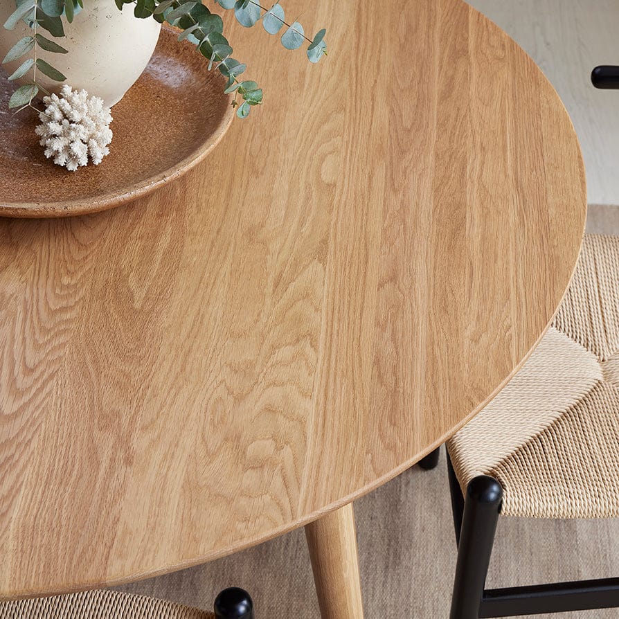 Dusklia - Heidi Solid Oak 4-6 Seater Round Dining Table - Natural