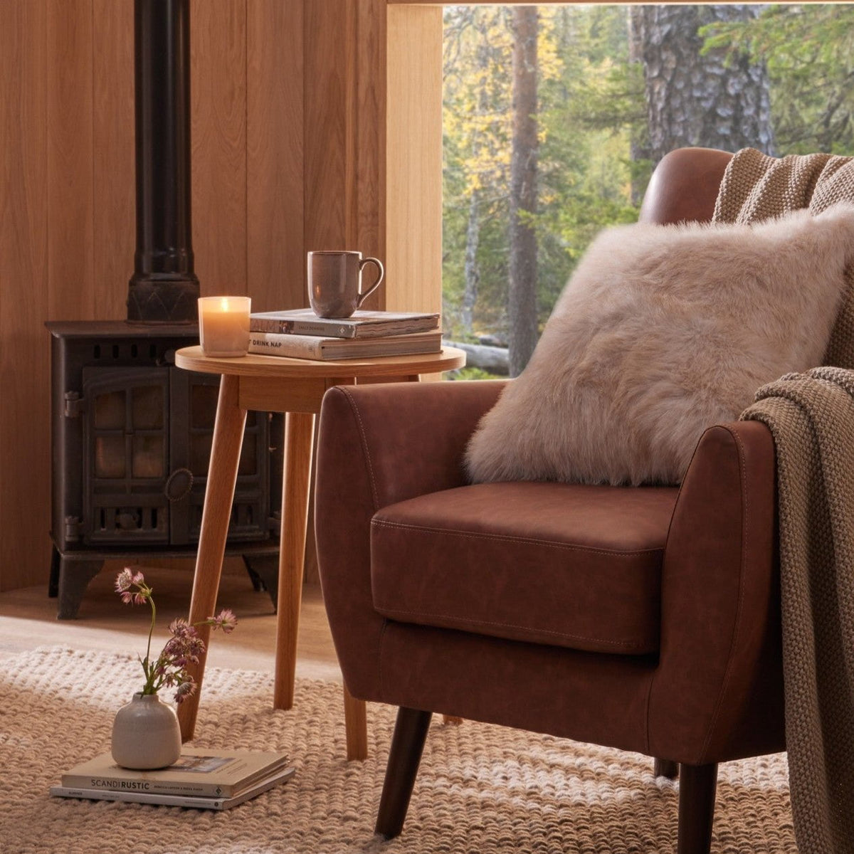 Dusklia - Heidi Solid Oak Round Side Table - Light Wood