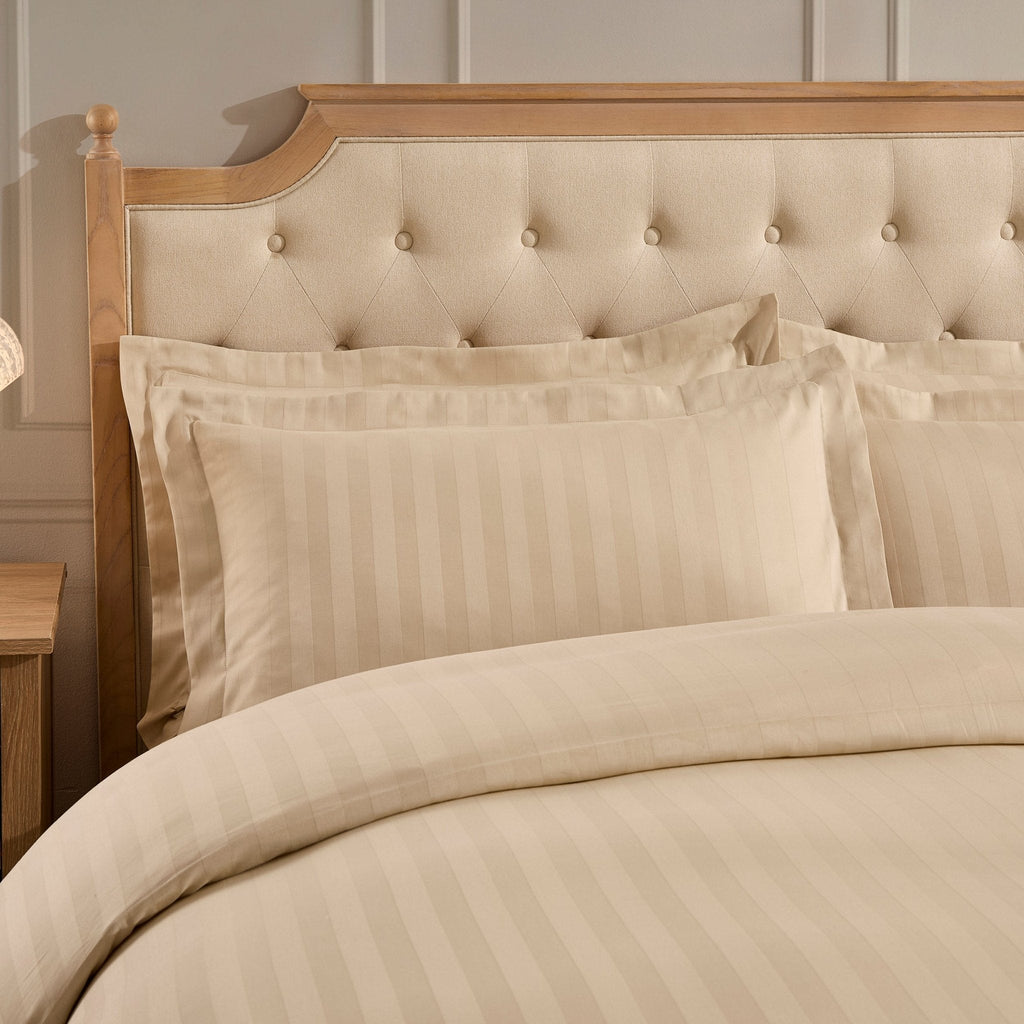 Dusklia - Hotel Satin Stripe 200 Thread Count Duvet Cover - Champagne