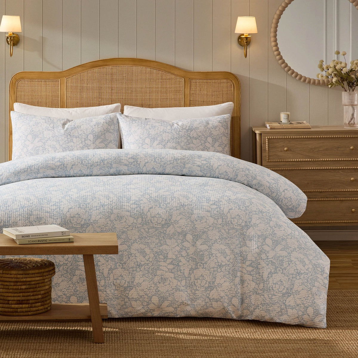 Dusklia - Iris Floral Printed Waffle Duvet Cover & Pillowcase Set - Blue