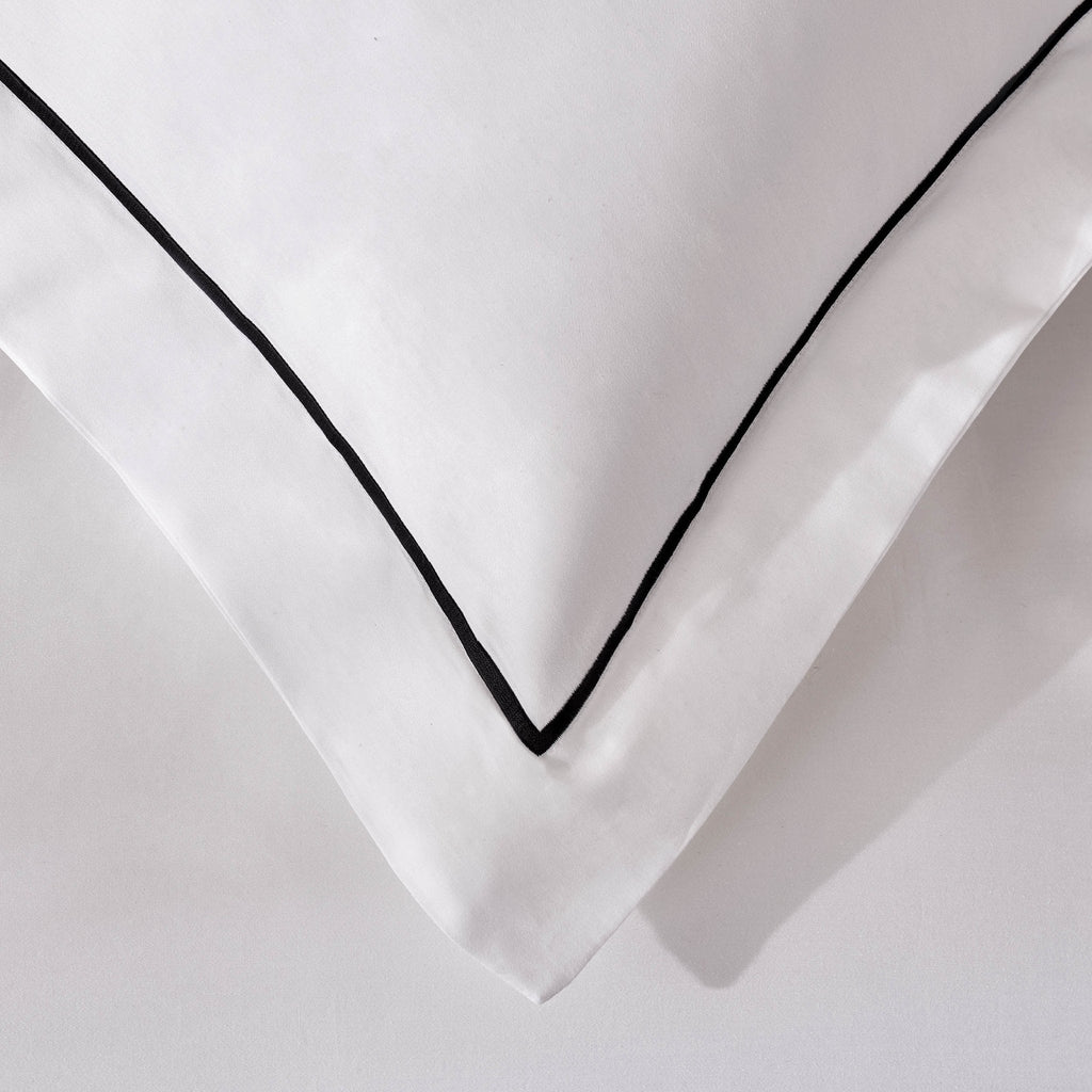 Dusklia - Islington 300 Thread Count Embroidered Duvet Cover - White/Black