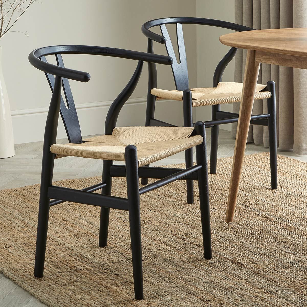 Dusklia - Jade Set Of 2 Dining Chairs - Black/Natural
