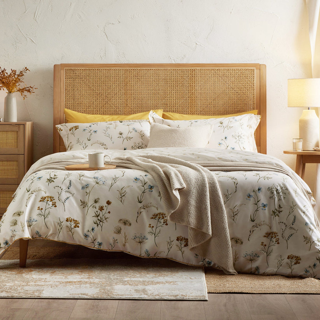 Dusklia - Jardin 300 Thread Count Reversible Duvet Cover & Pillowcases Set  - Multi