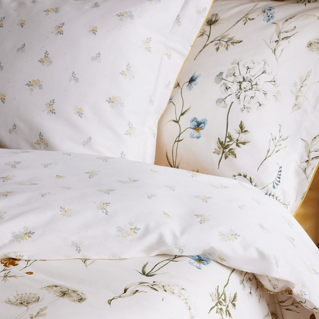 Dusklia - Jardin 300 Thread Count Reversible Duvet Cover & Pillowcases Set  - Multi