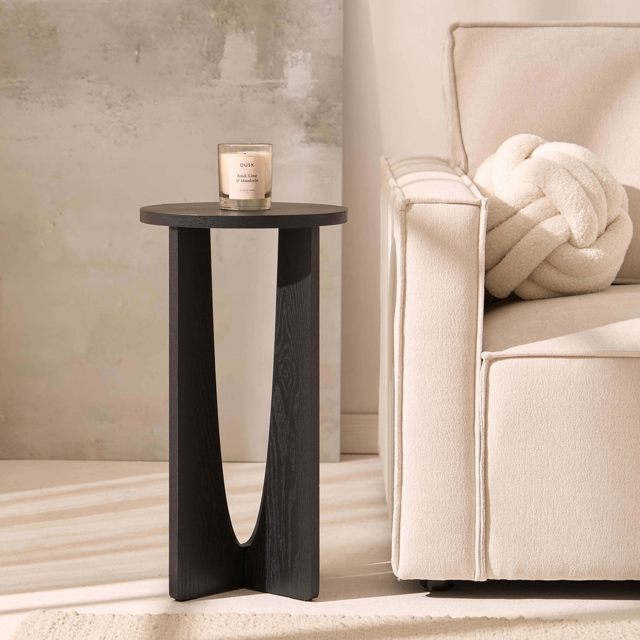 Dusklia - Lana Round Side Table - Black