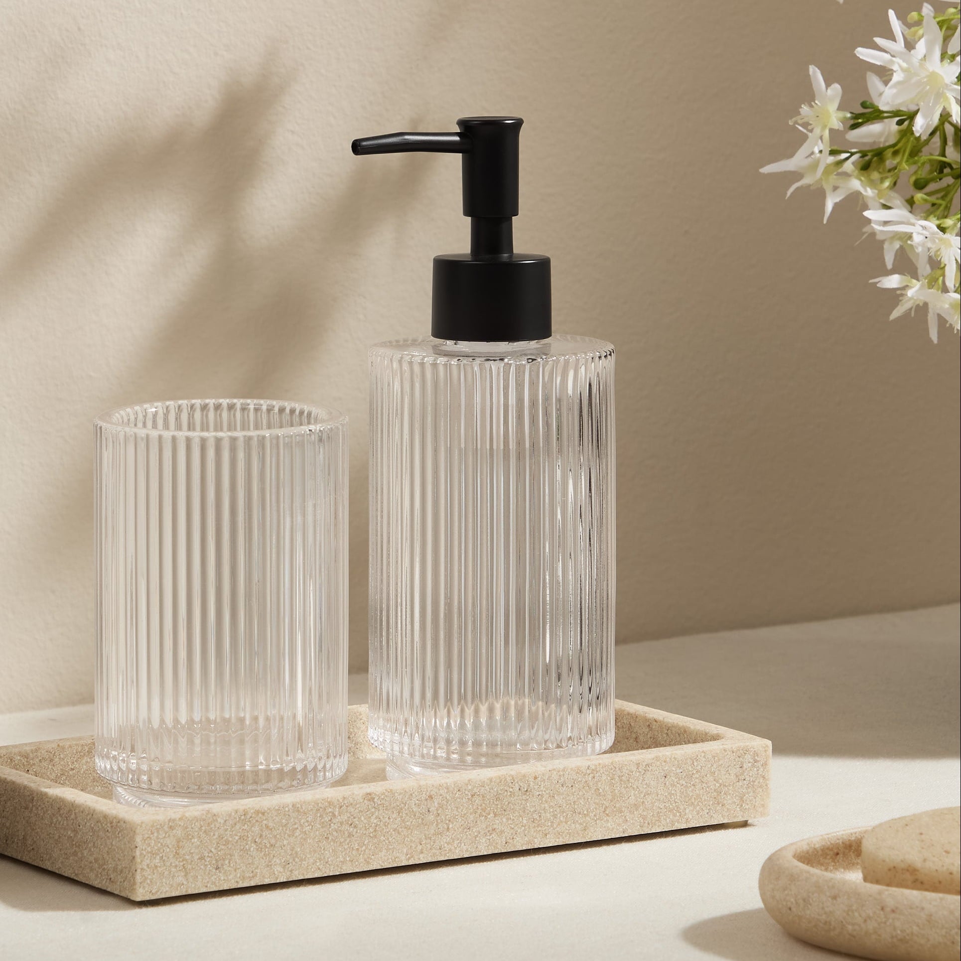 Dusklia - Lena Ribbed Glass Tumbler - Clear