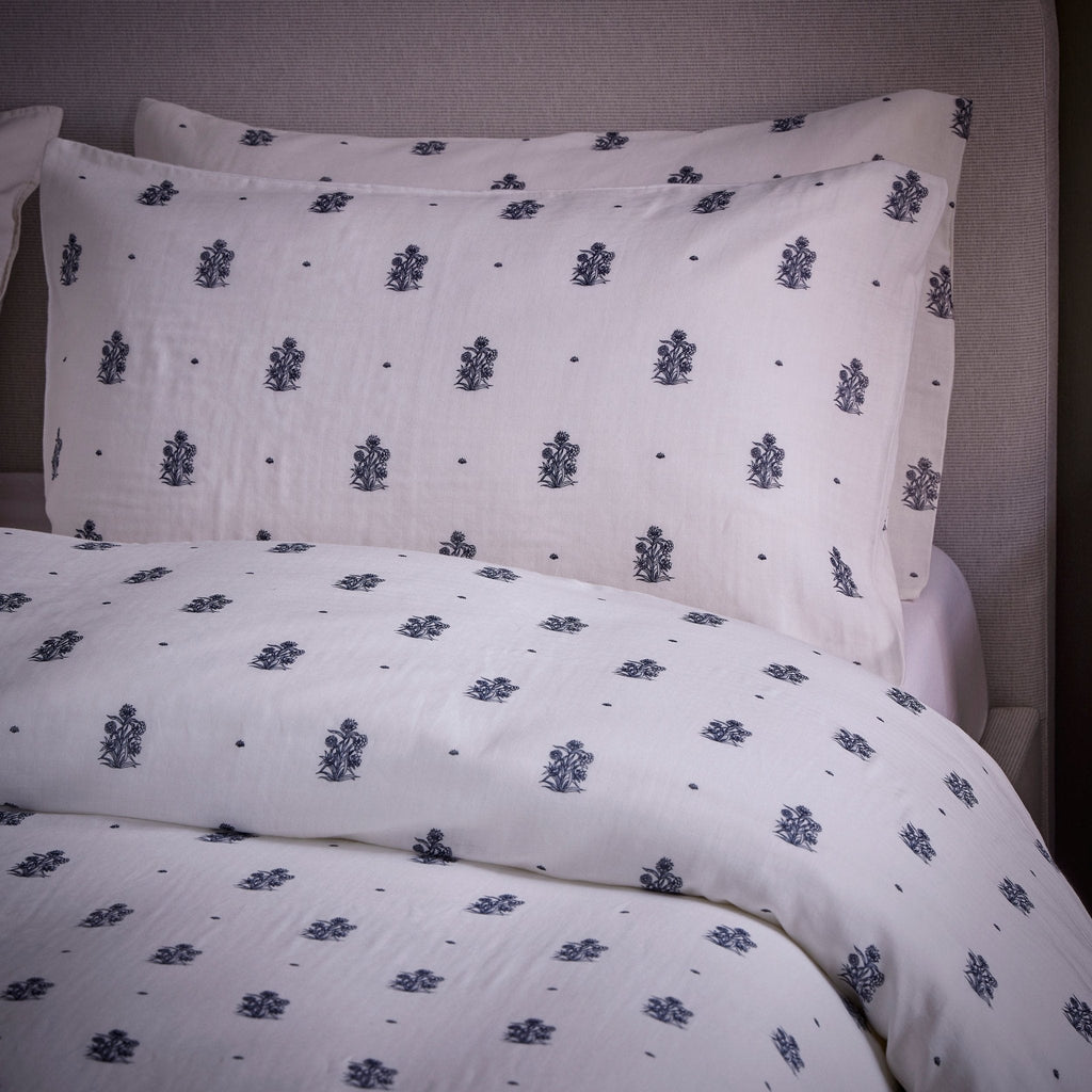 Dusklia - Lille Printed Muslin Duvet Cover & Pillowcase Set - Off White