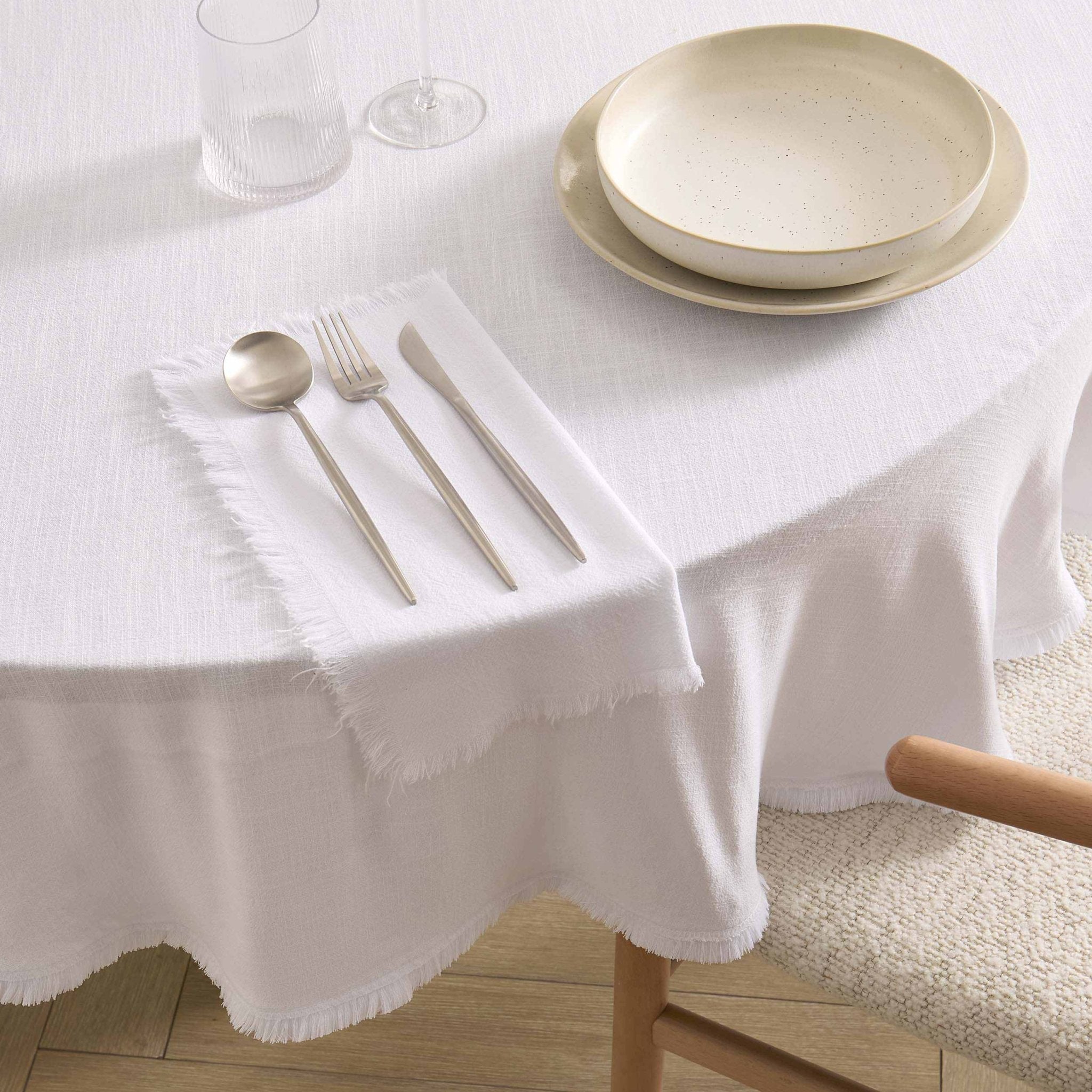 Dusklia - Linen Blend Round Tablecloth - White