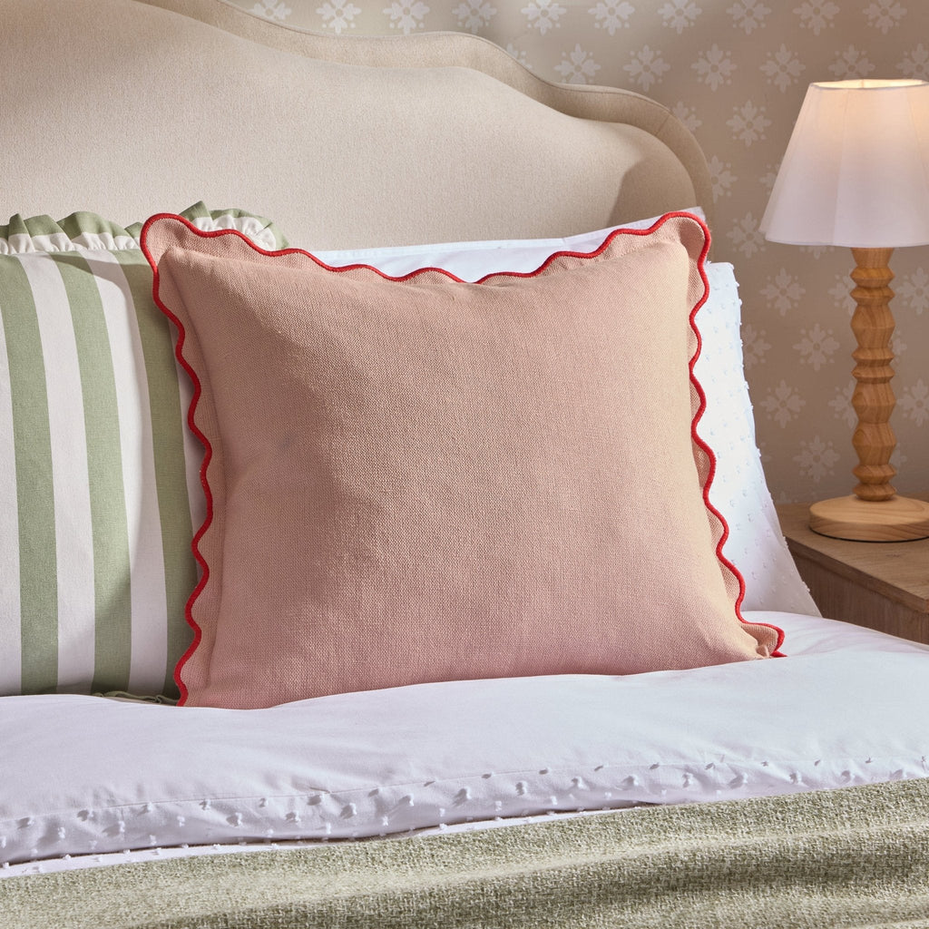 Dusklia - Linen Blend Scallop Edge Cushion Cover - Pink/ Red