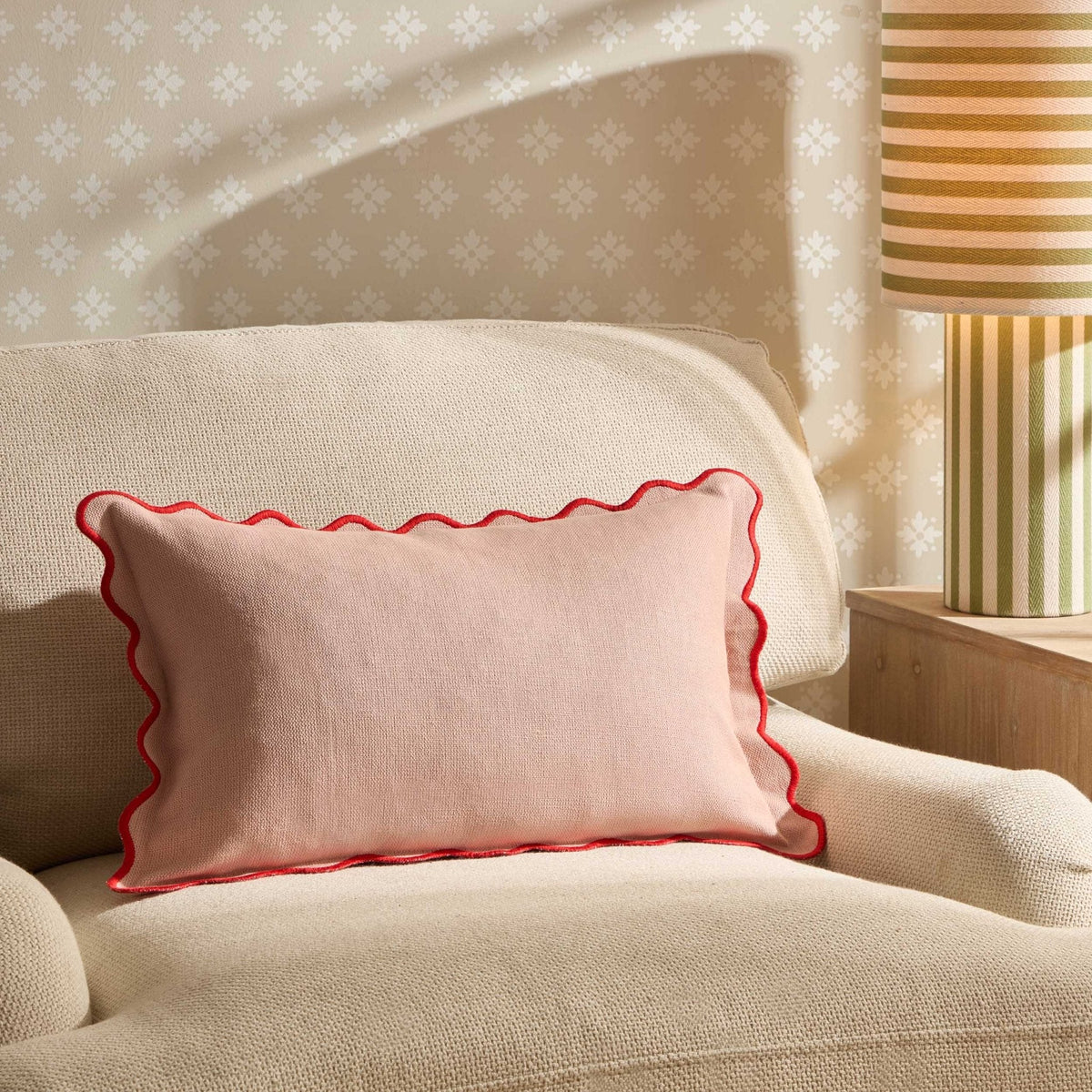 Dusklia - Linen Blend Scallop Edge Sofa Cushion Cover - Pink/ Red