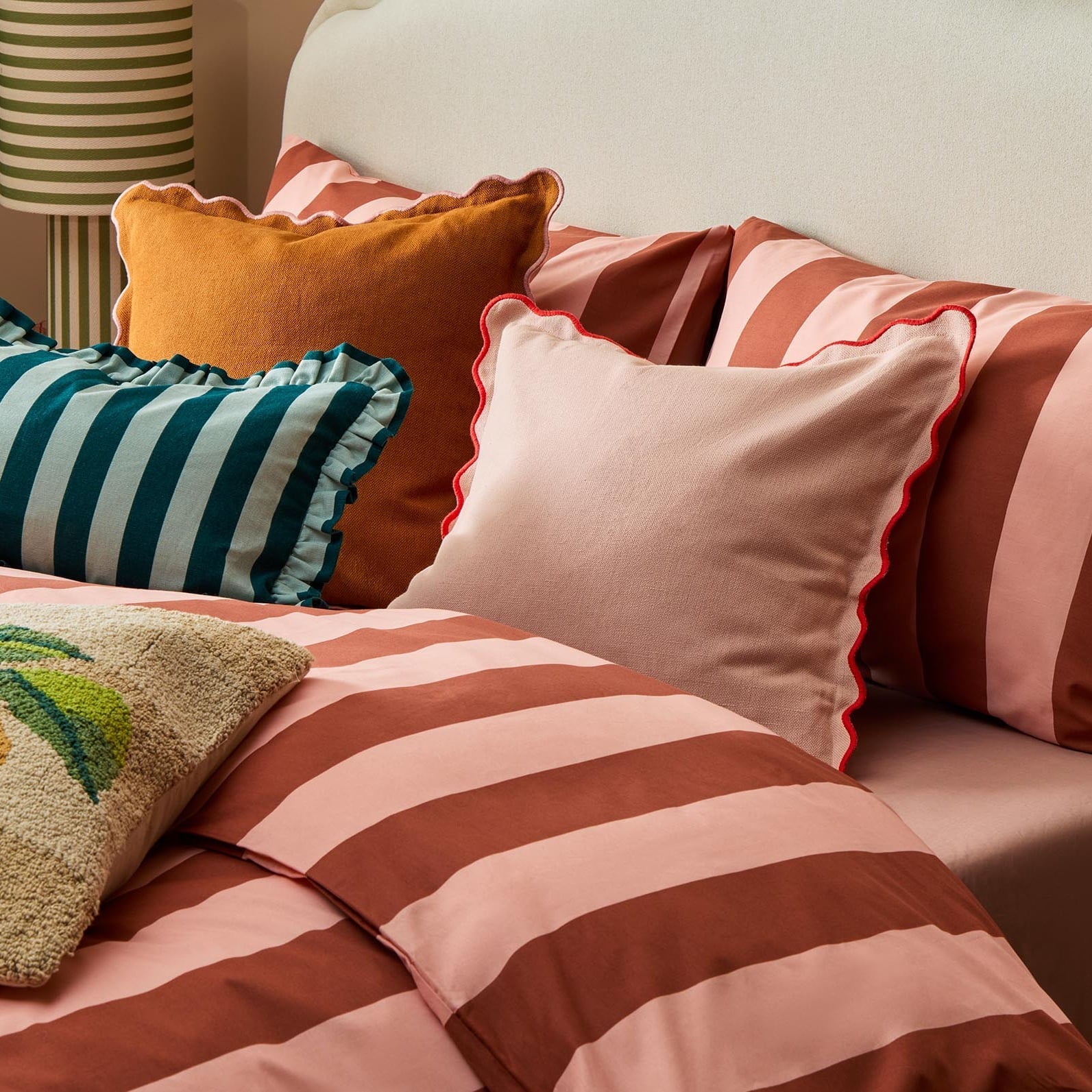 Dusklia - Livia 100% Cotton Tonal Stripe Duvet Cover & Pillowcase Set - Pink