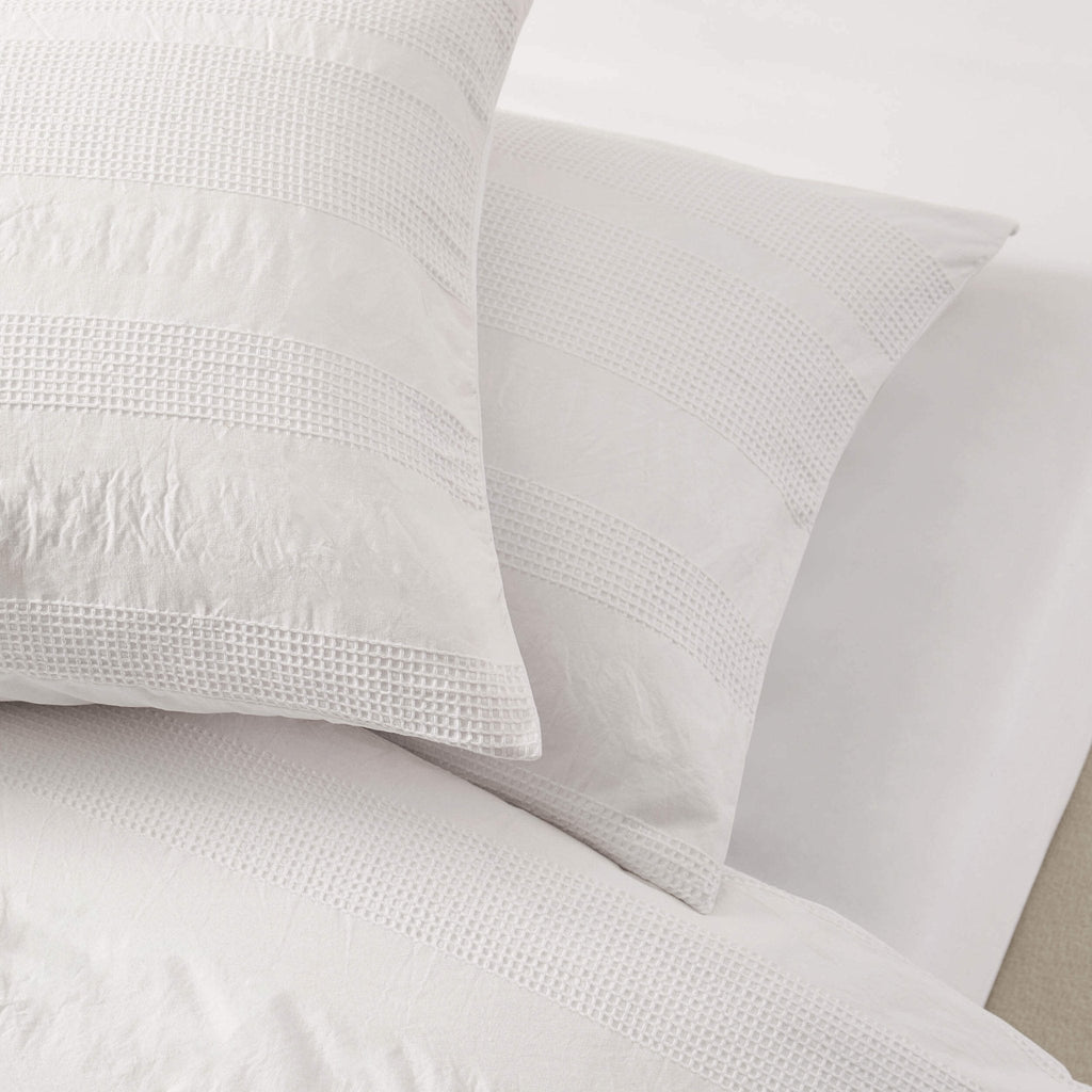 Dusklia - Logan 100% Cotton Waffle Stripe Duvet Cover & Pillowcase Set - White