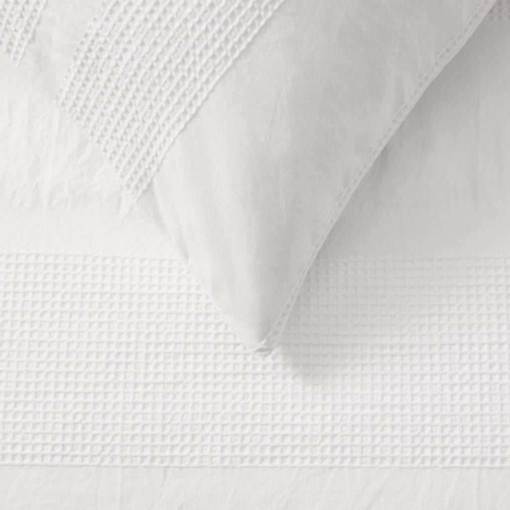 Dusklia - Logan 100% Cotton Waffle Stripe Duvet Cover & Pillowcase Set - White