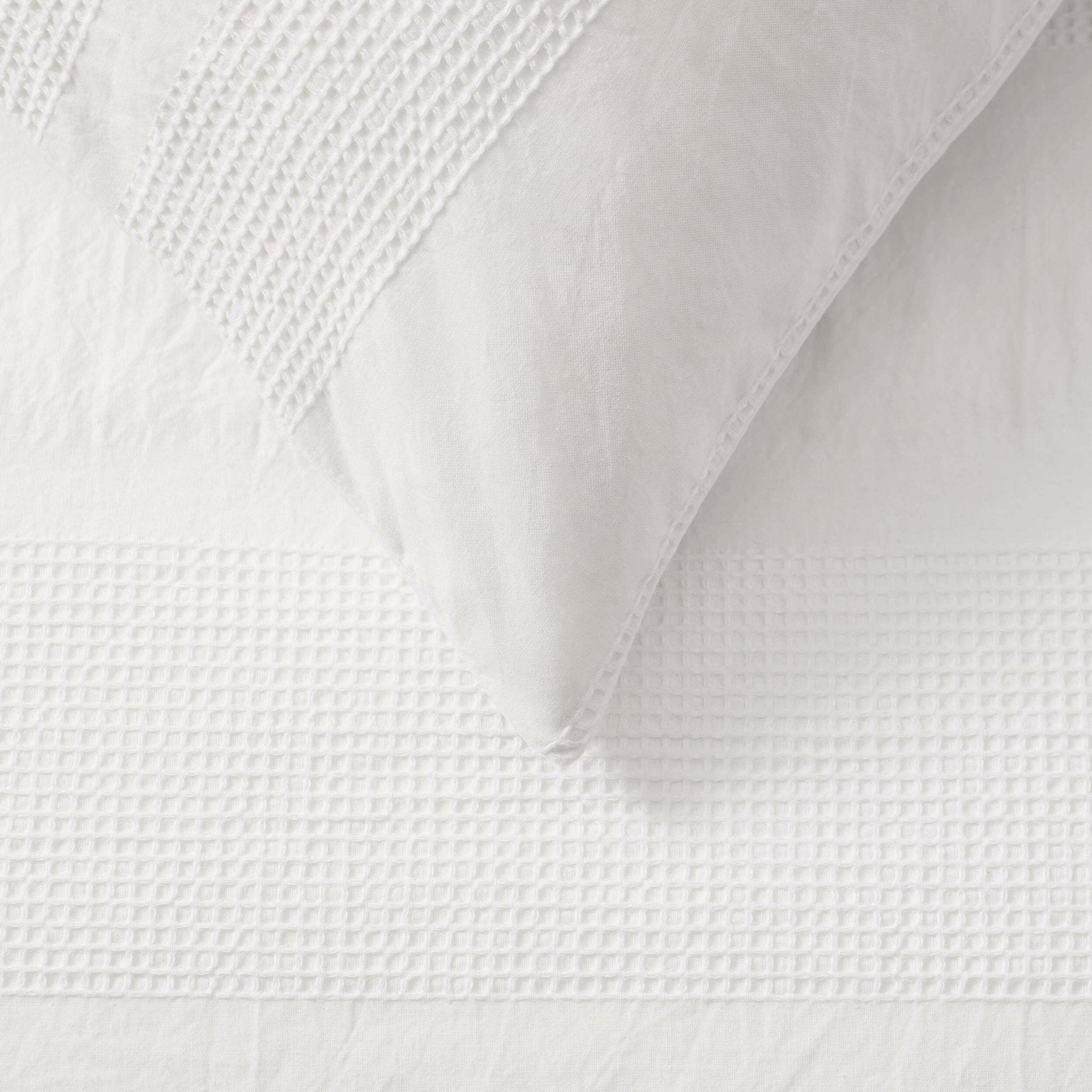 Dusklia - Logan 100% Cotton Waffle Stripe Duvet Cover & Pillowcase Set - White