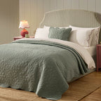 Dusklia - Lucerne Scallop Matelasse Bedspread - Forest Green