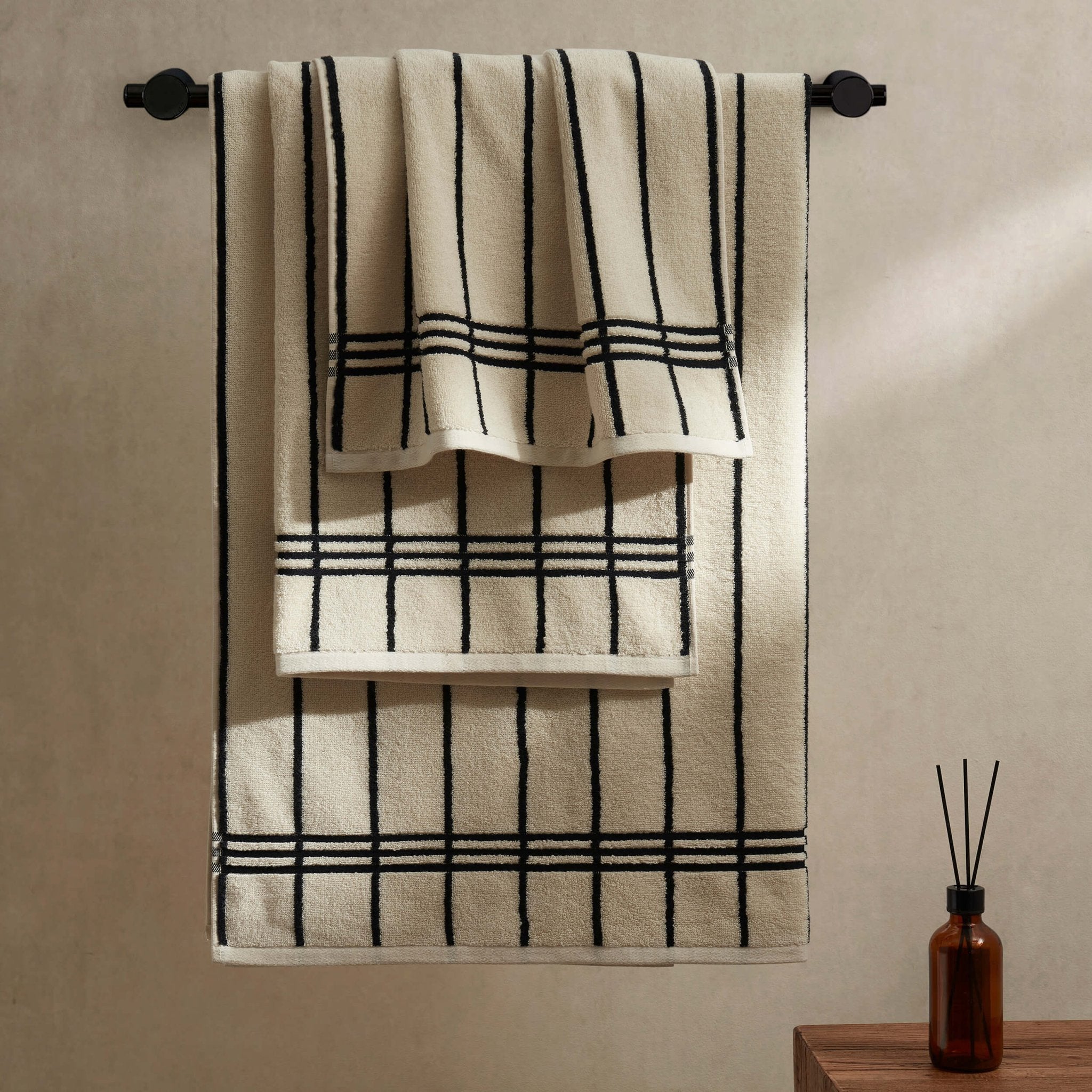 Dusklia - Madrid Fine Stripe Cotton Towel Collection - Off White/Black