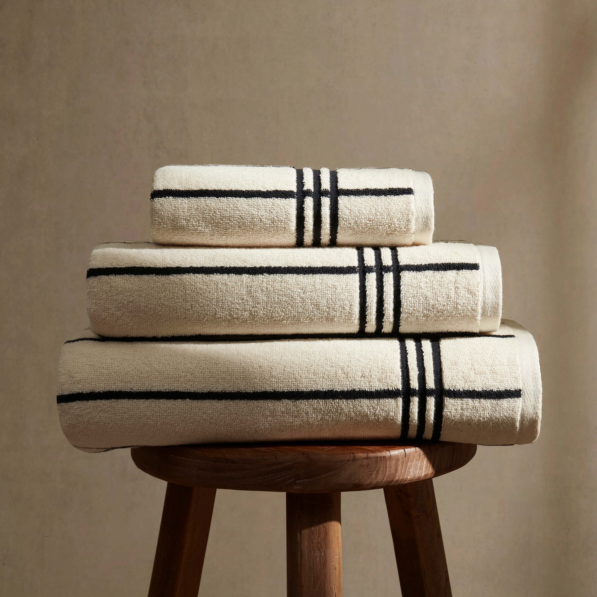 Dusklia - Madrid Fine Stripe Cotton Towel Collection - Off White/Black