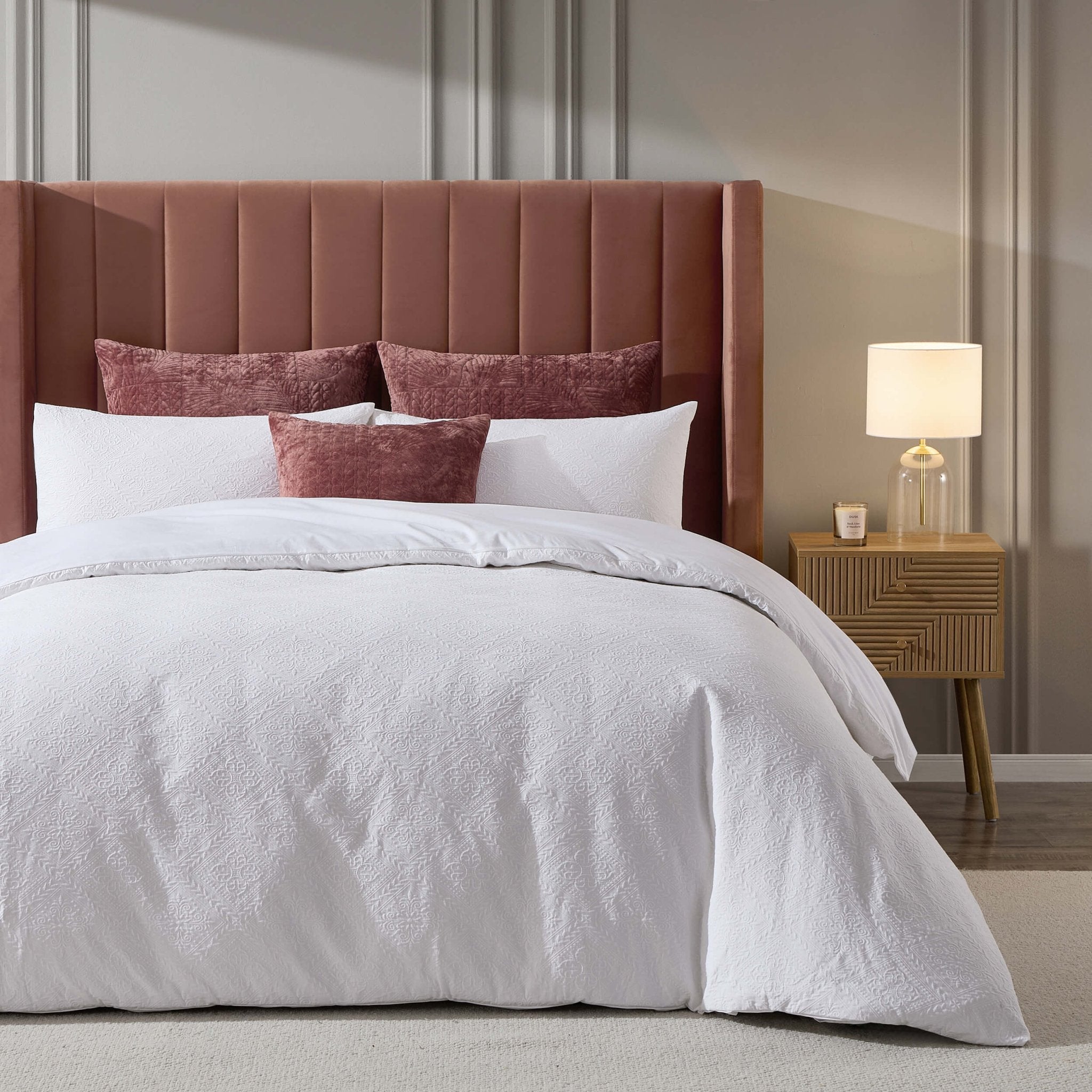 Dusklia - Margot 200 Thread Count Duvet Cover & Pillowcase Set - White