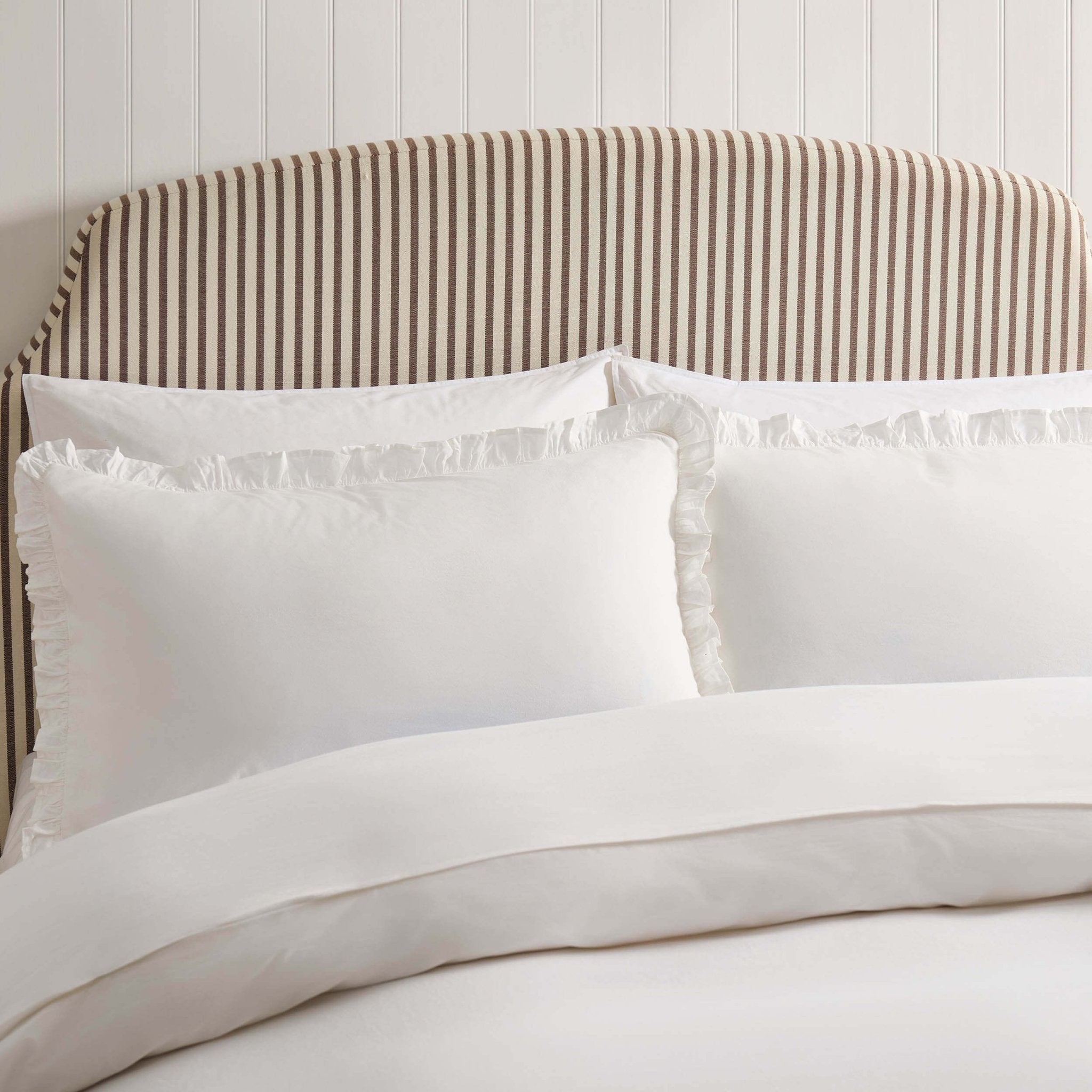 Dusklia - Marion 200 Thread Count Ruffle Edge Duvet Cover - Ecru