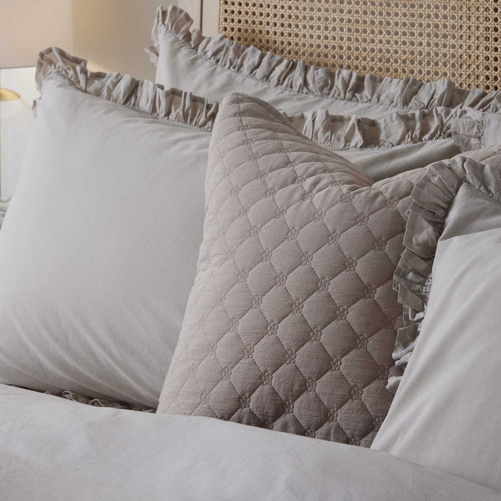 Dusklia - Marion 200 Thread Count Ruffle Edge Duvet Cover - Sand
