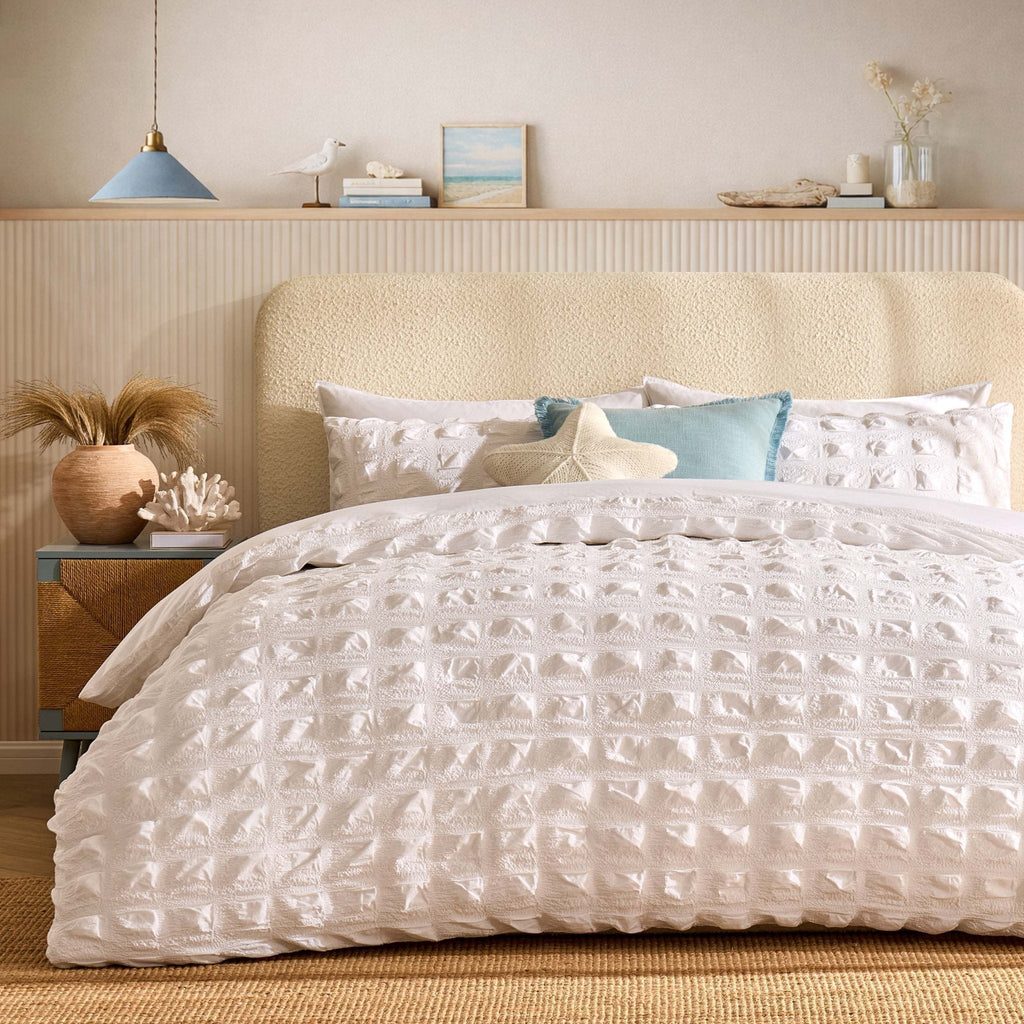 Dusklia - Marissa 100% Cotton Seersucker Check Duvet Cover & Pillowcase Set - White